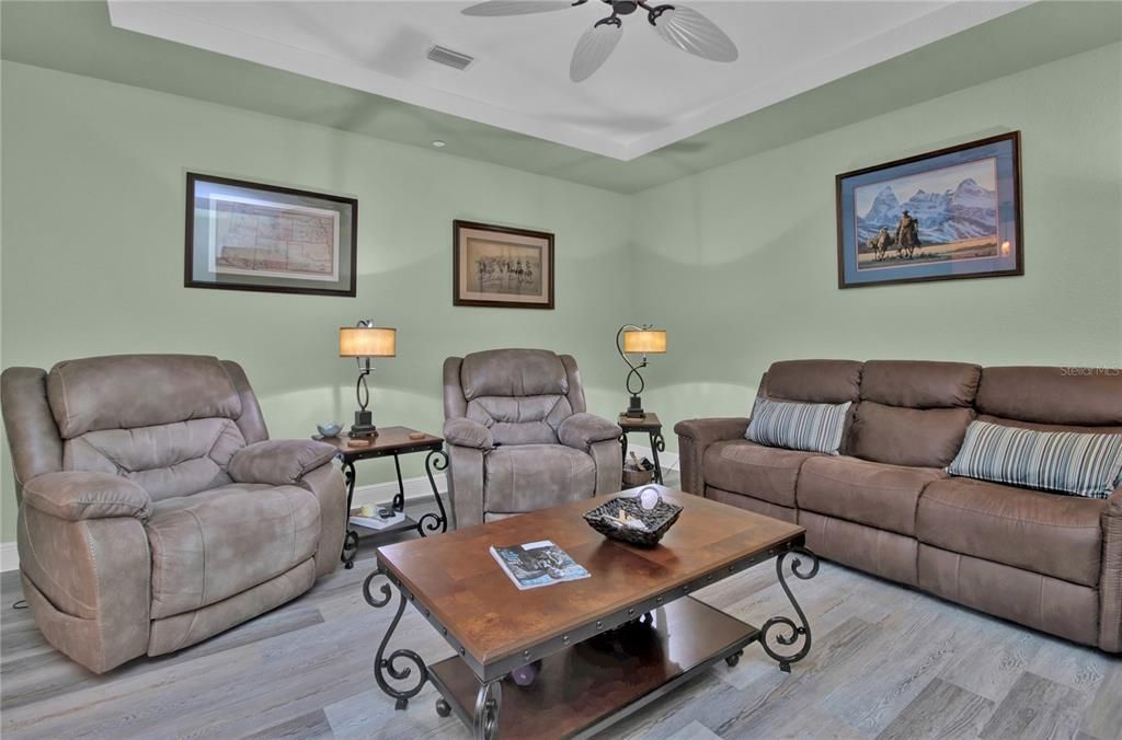 For Sale: $519,000 (3 beds, 3 baths, 2269 Square Feet)