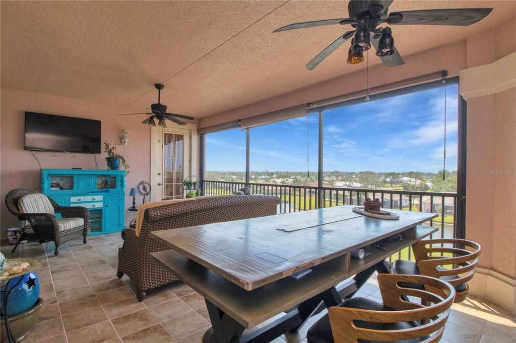 For Sale: $519,000 (3 beds, 3 baths, 2269 Square Feet)