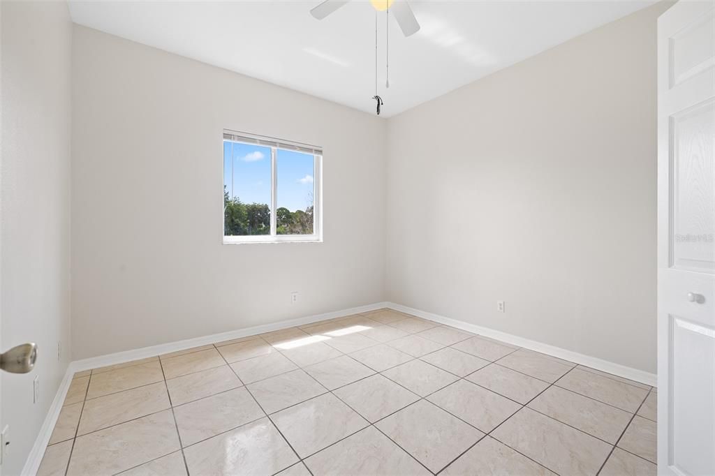 En Venta: $359,000 (3 camas, 2 baños, 1642 Pies cuadrados)
