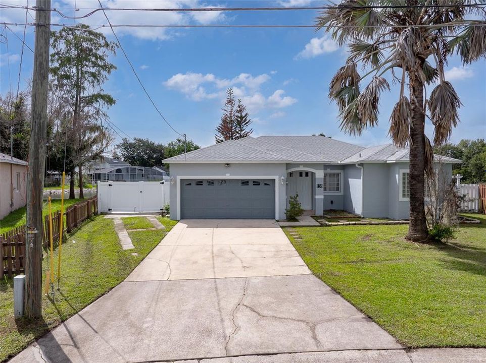En Venta: $359,000 (3 camas, 2 baños, 1642 Pies cuadrados)