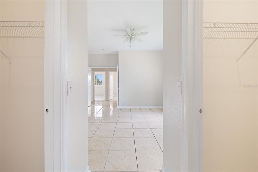 En Venta: $359,000 (3 camas, 2 baños, 1642 Pies cuadrados)