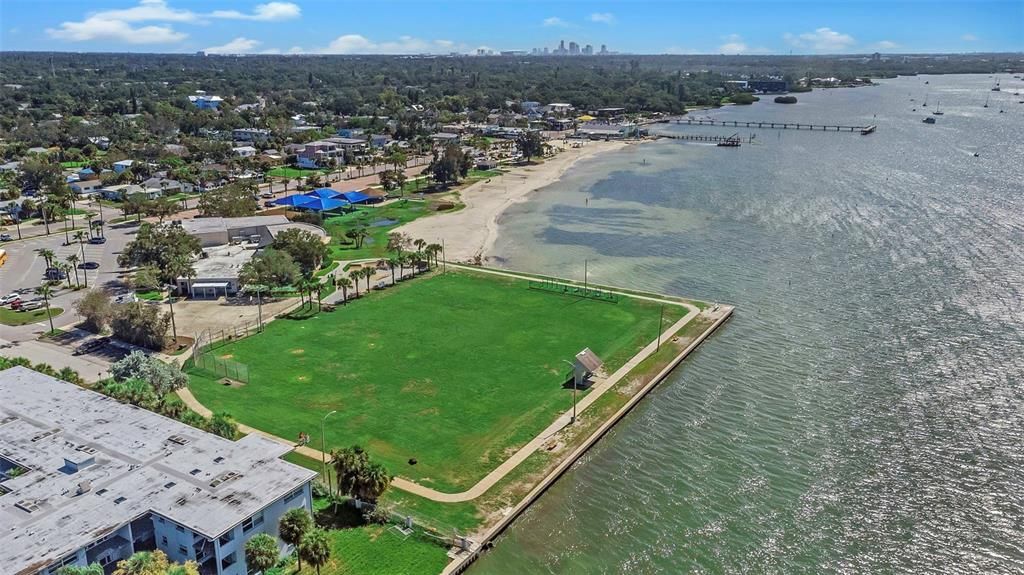 待售: $250,000 (0.10 acres)