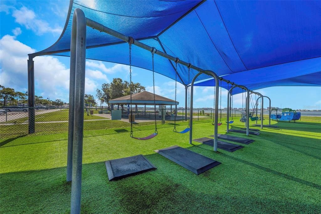 待售: $250,000 (0.10 acres)