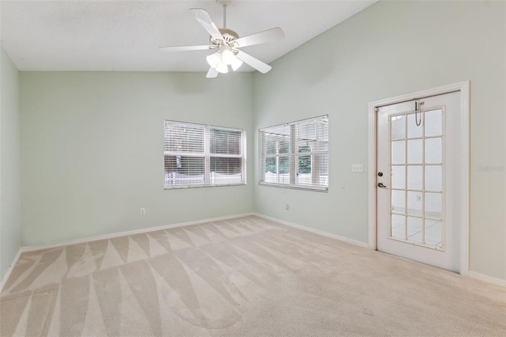For Sale: $419,000 (3 beds, 2 baths, 1687 Square Feet)