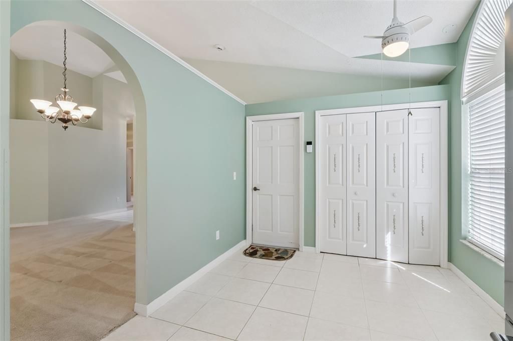 For Sale: $419,000 (3 beds, 2 baths, 1687 Square Feet)