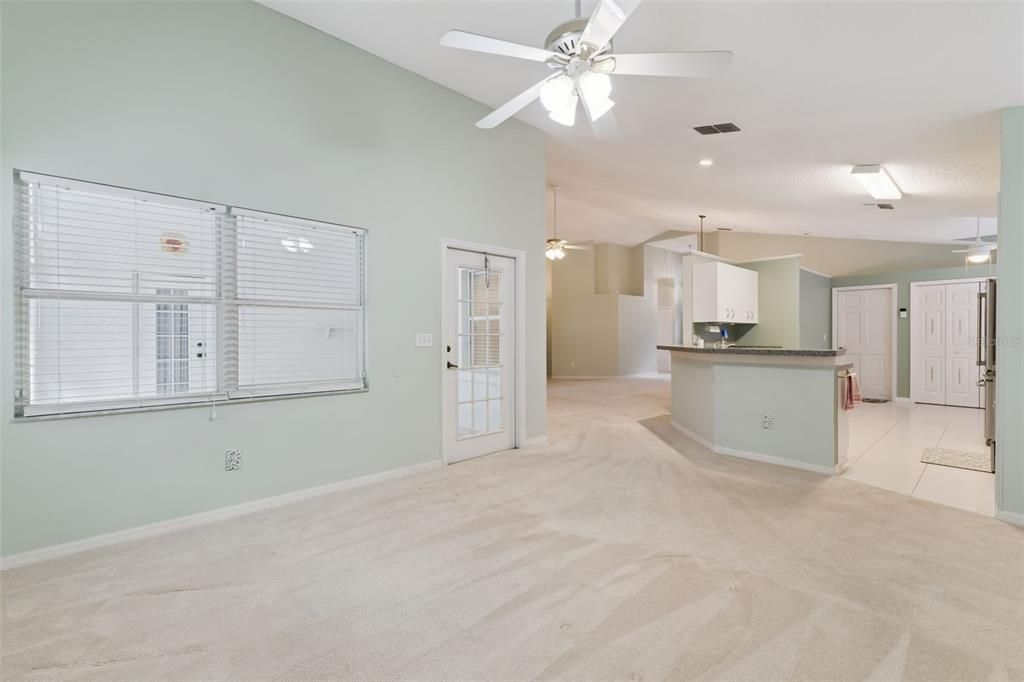 For Sale: $419,000 (3 beds, 2 baths, 1687 Square Feet)