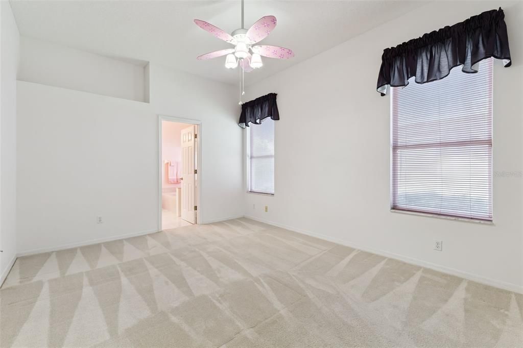 For Sale: $419,000 (3 beds, 2 baths, 1687 Square Feet)