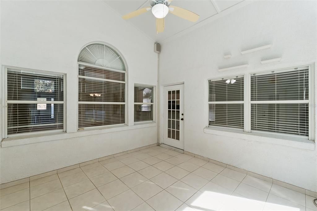 For Sale: $419,000 (3 beds, 2 baths, 1687 Square Feet)