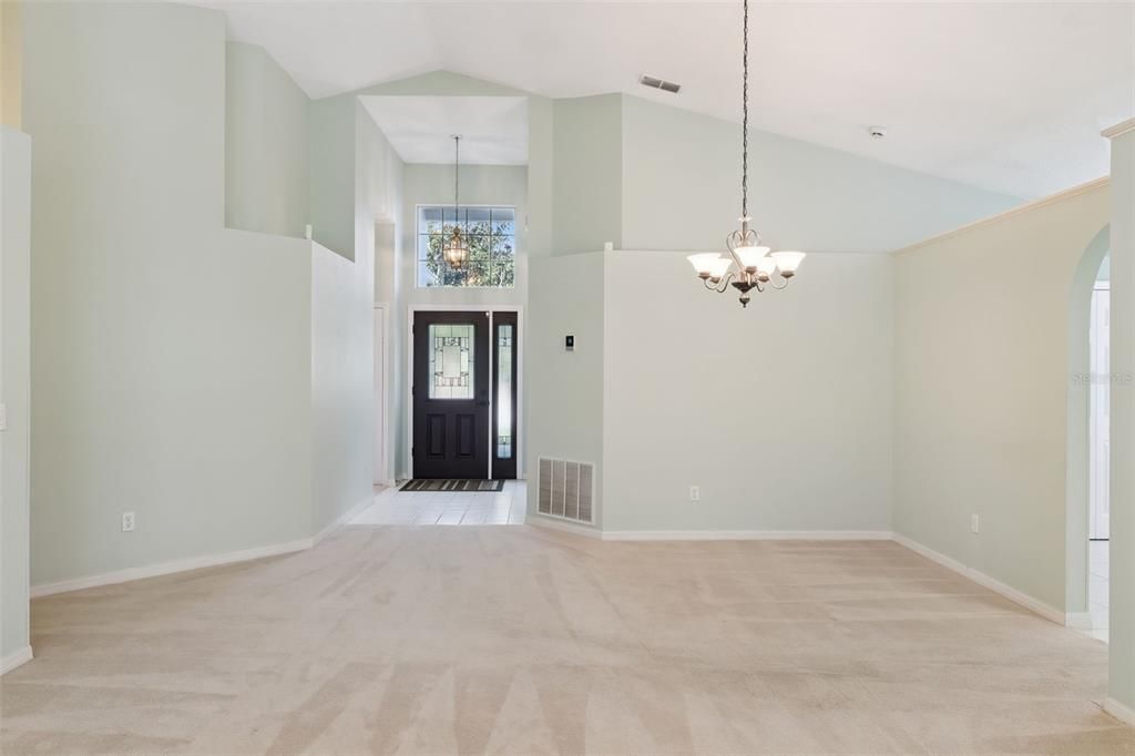For Sale: $419,000 (3 beds, 2 baths, 1687 Square Feet)