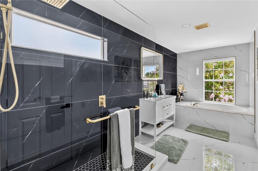 For Sale: $645,000 (6 beds, 3 baths, 2816 Square Feet)