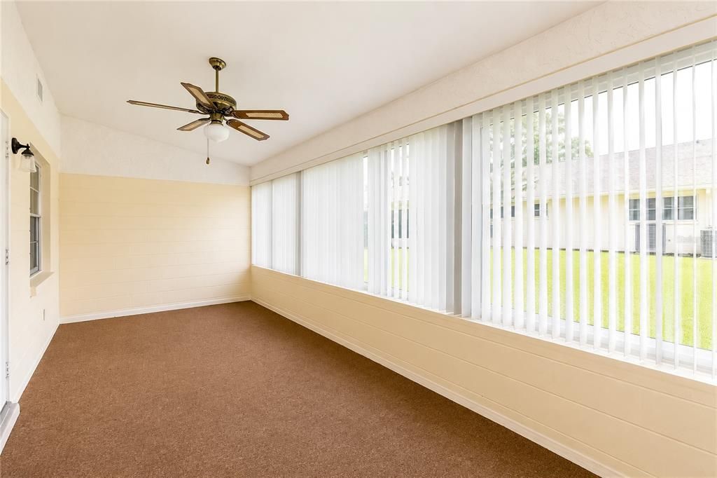 For Sale: $179,800 (2 beds, 2 baths, 1541 Square Feet)