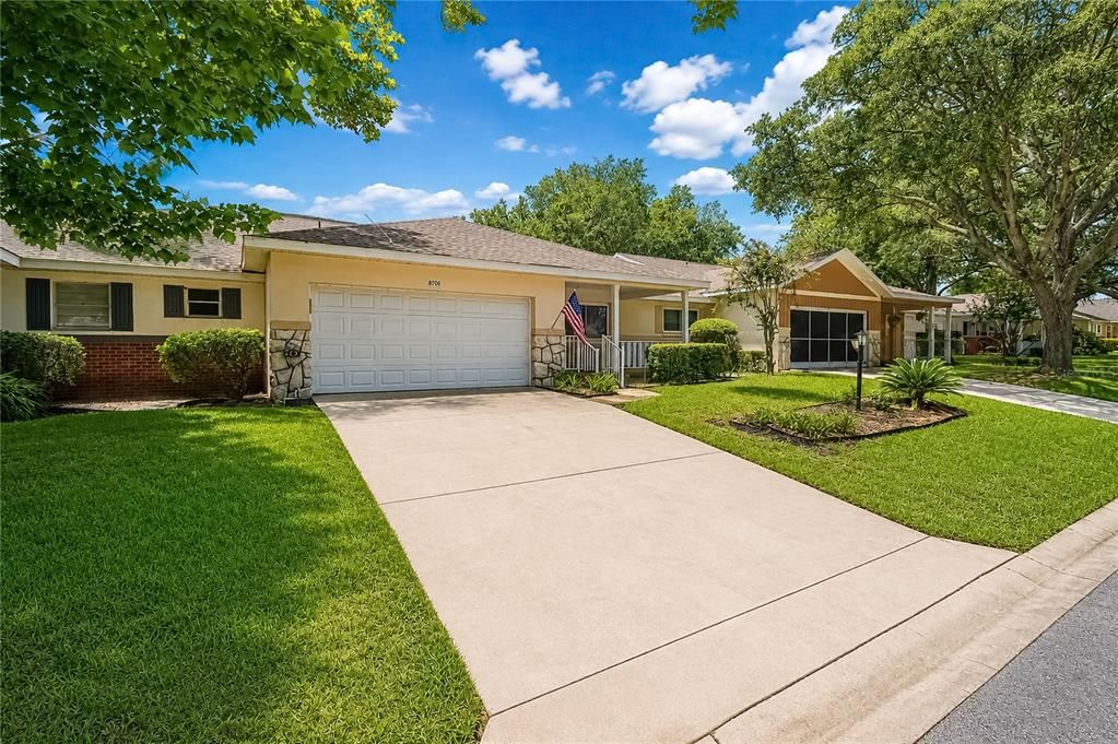 For Sale: $179,800 (2 beds, 2 baths, 1541 Square Feet)
