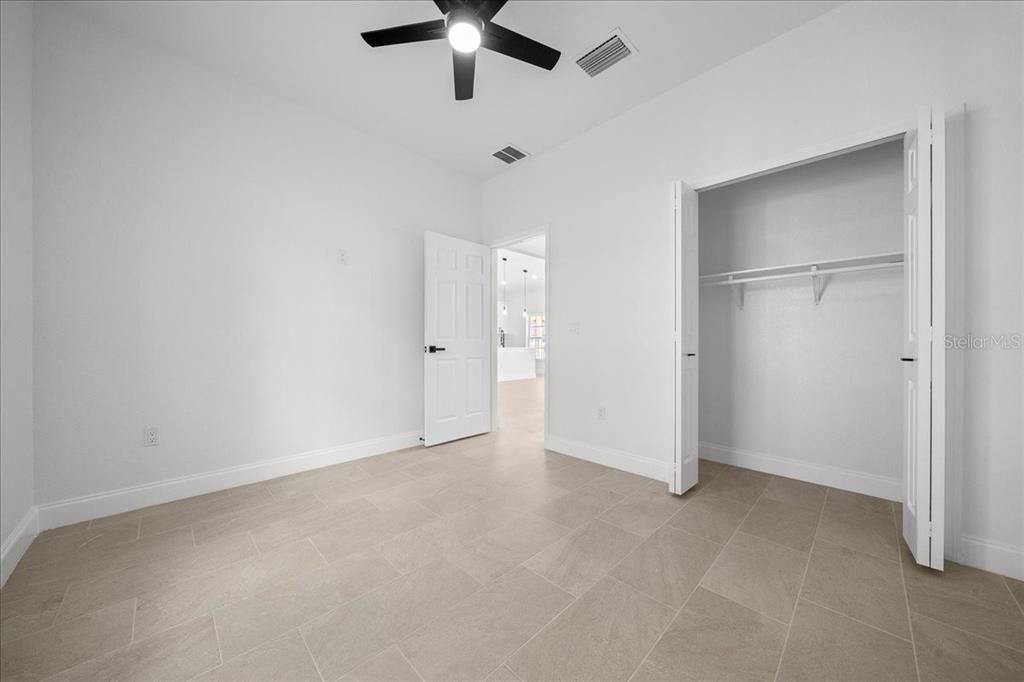 For Sale: $355,000 (3 beds, 2 baths, 1794 Square Feet)