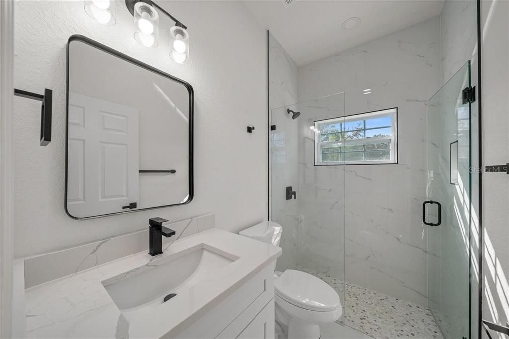 For Sale: $355,000 (3 beds, 2 baths, 1794 Square Feet)