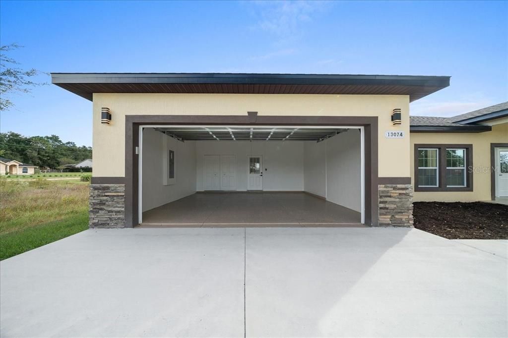 For Sale: $355,000 (3 beds, 2 baths, 1794 Square Feet)