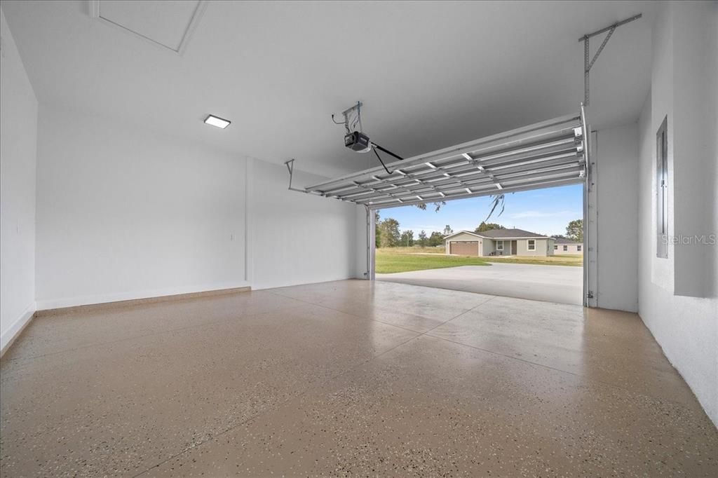 For Sale: $355,000 (3 beds, 2 baths, 1794 Square Feet)