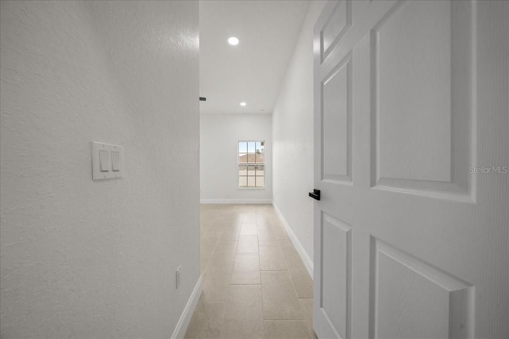 For Sale: $355,000 (3 beds, 2 baths, 1794 Square Feet)