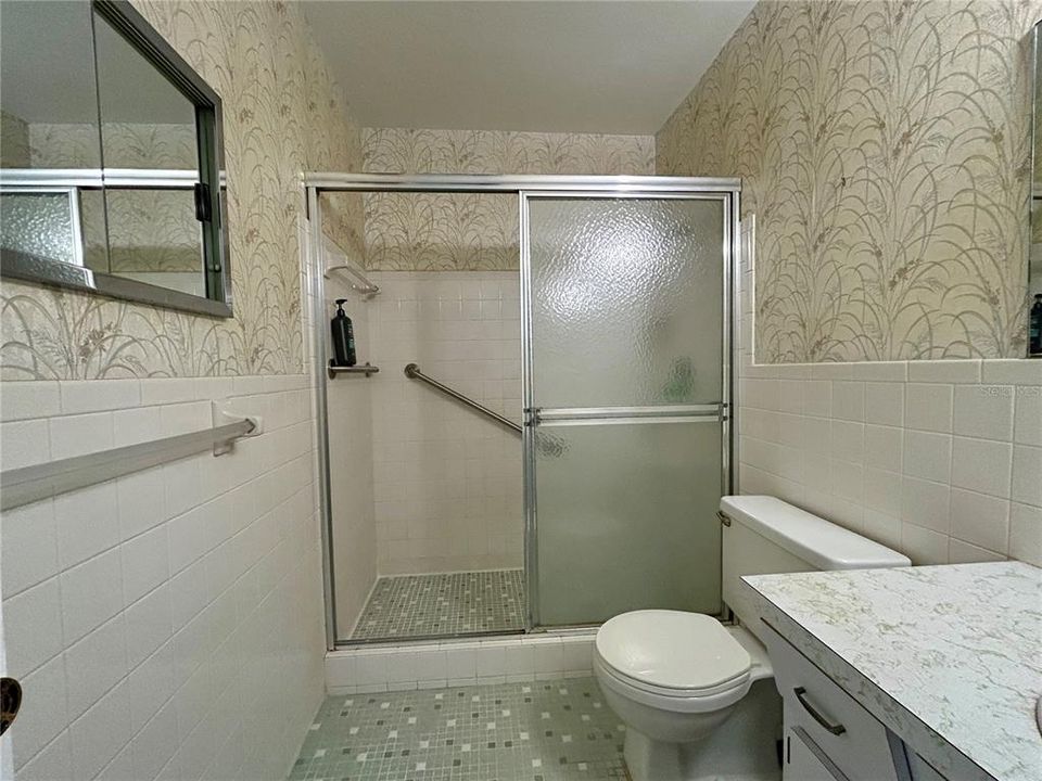 На продажу: $139,900 (2 спален, 2 ванн, 1400 Квадратных фут)