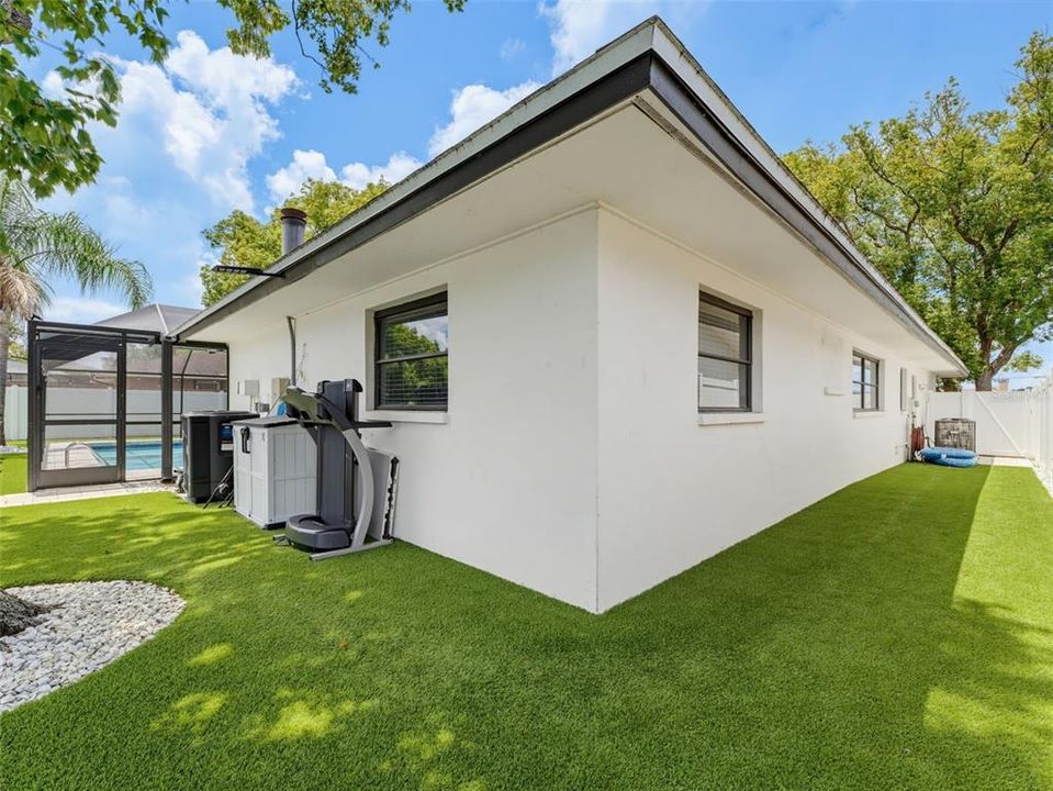 На продажу: $689,000 (3 спален, 2 ванн, 1859 Квадратных фут)