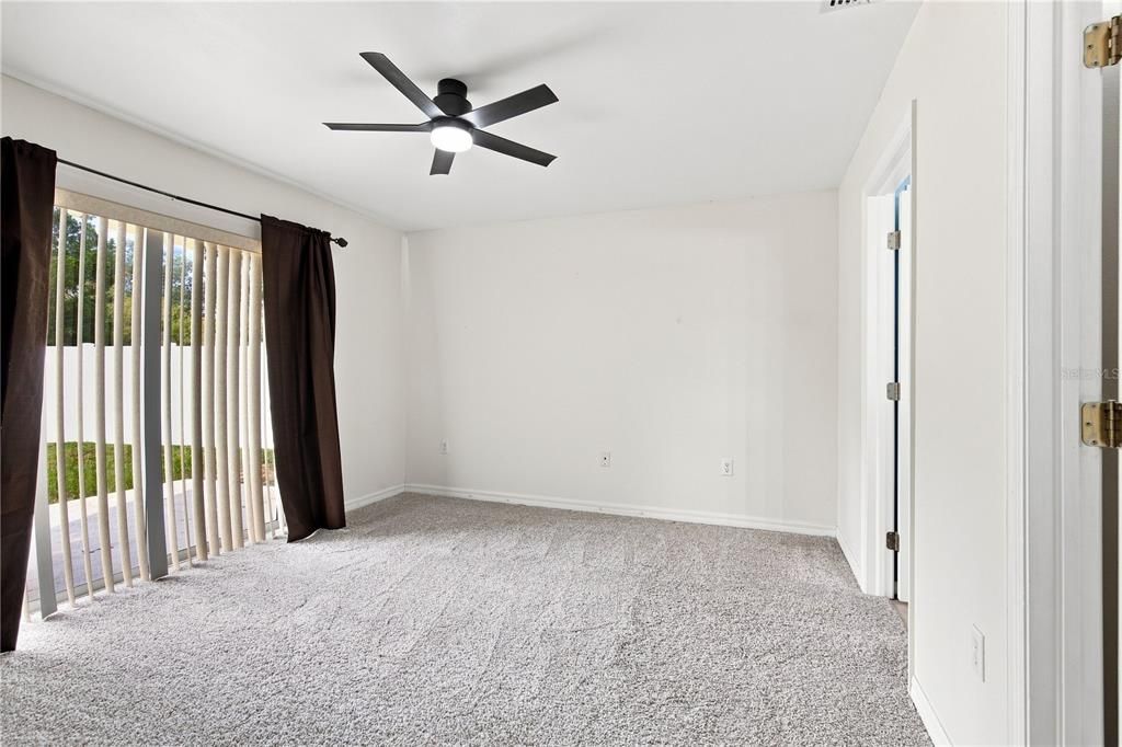 For Sale: $319,900 (4 beds, 2 baths, 1745 Square Feet)