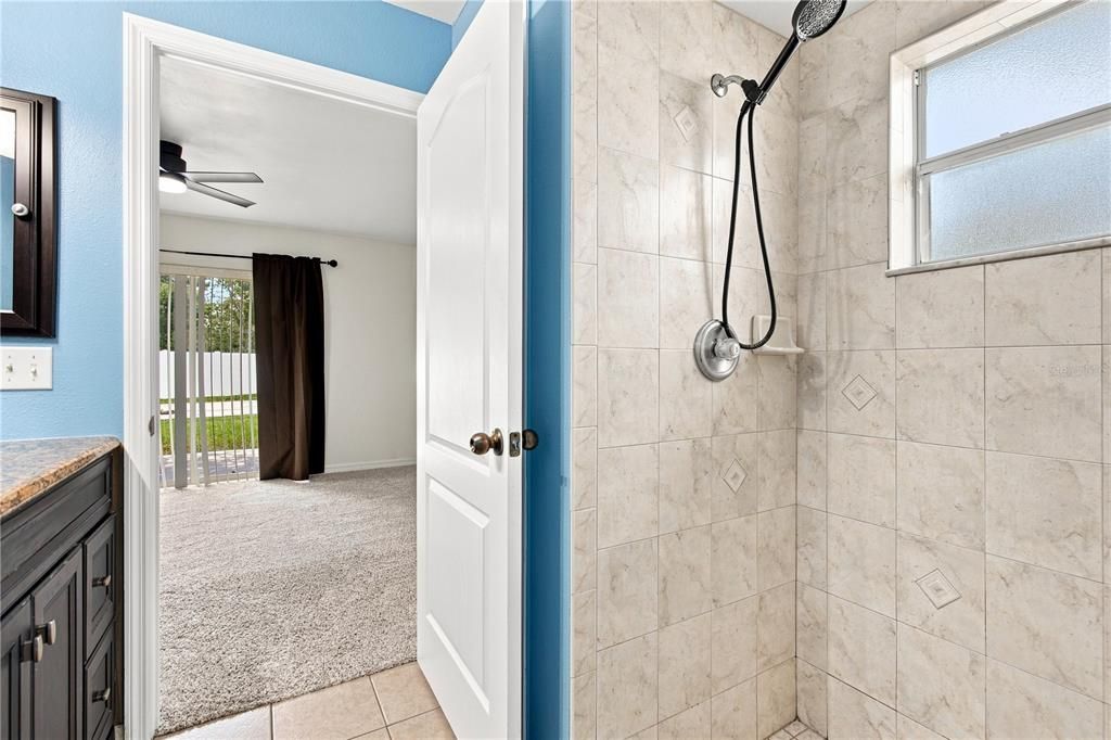 For Sale: $319,900 (4 beds, 2 baths, 1745 Square Feet)