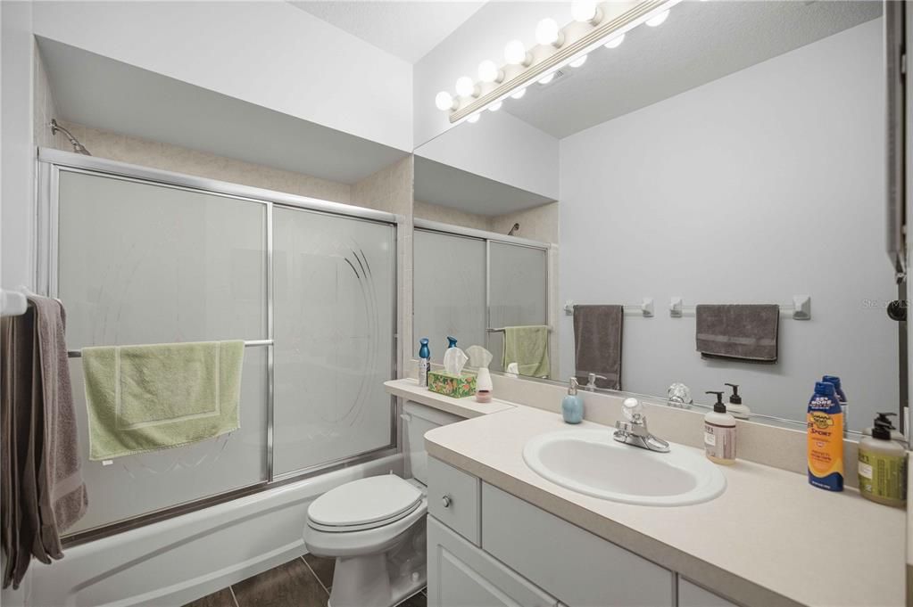 En Venta: $338,000 (3 camas, 2 baños, 1627 Pies cuadrados)