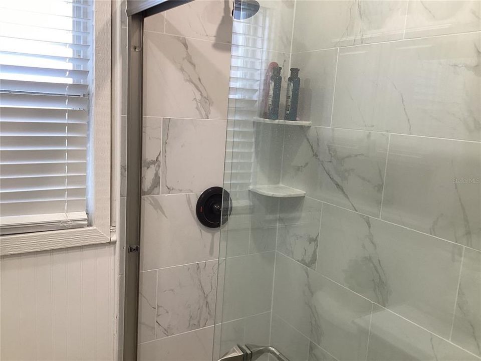 For Rent: $2,300 (3 beds, 2 baths, 1245 Square Feet)