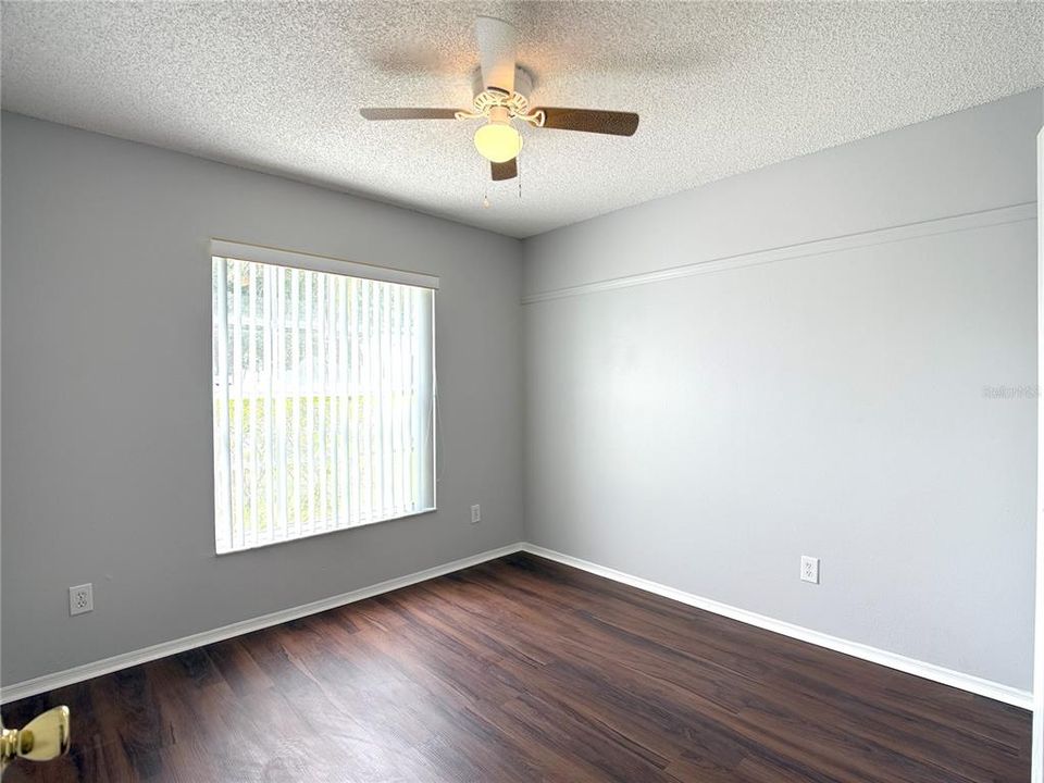 For Rent: $1,895 (3 beds, 2 baths, 1437 Square Feet)