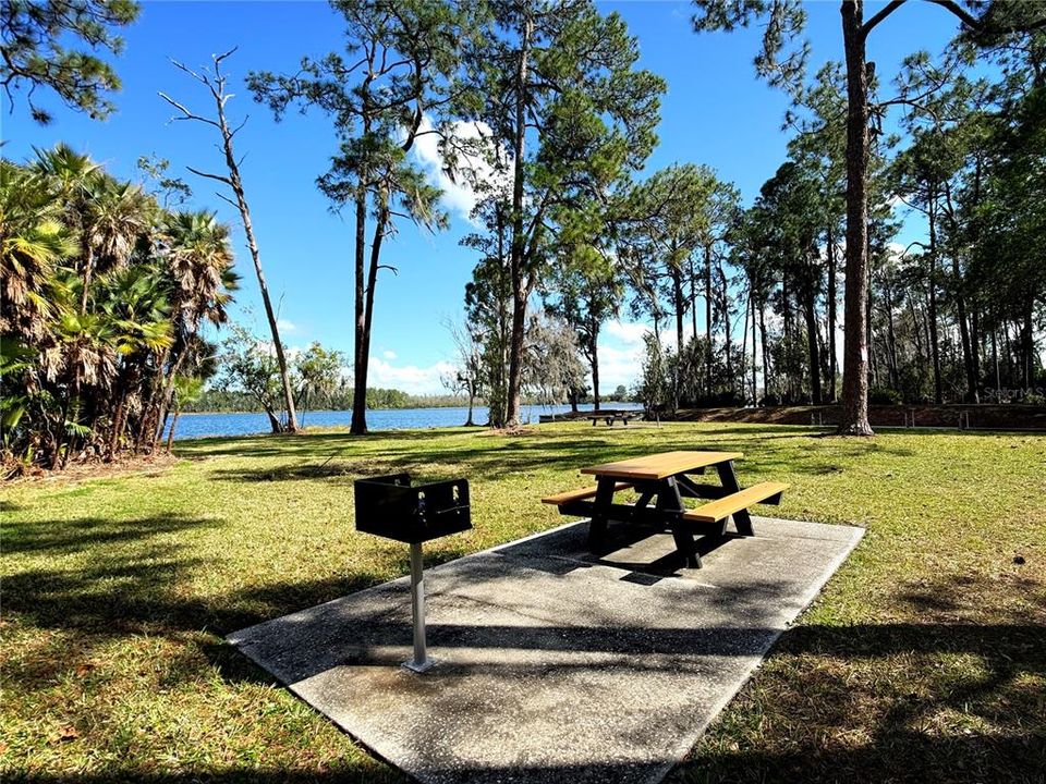For Rent: $1,895 (3 beds, 2 baths, 1437 Square Feet)