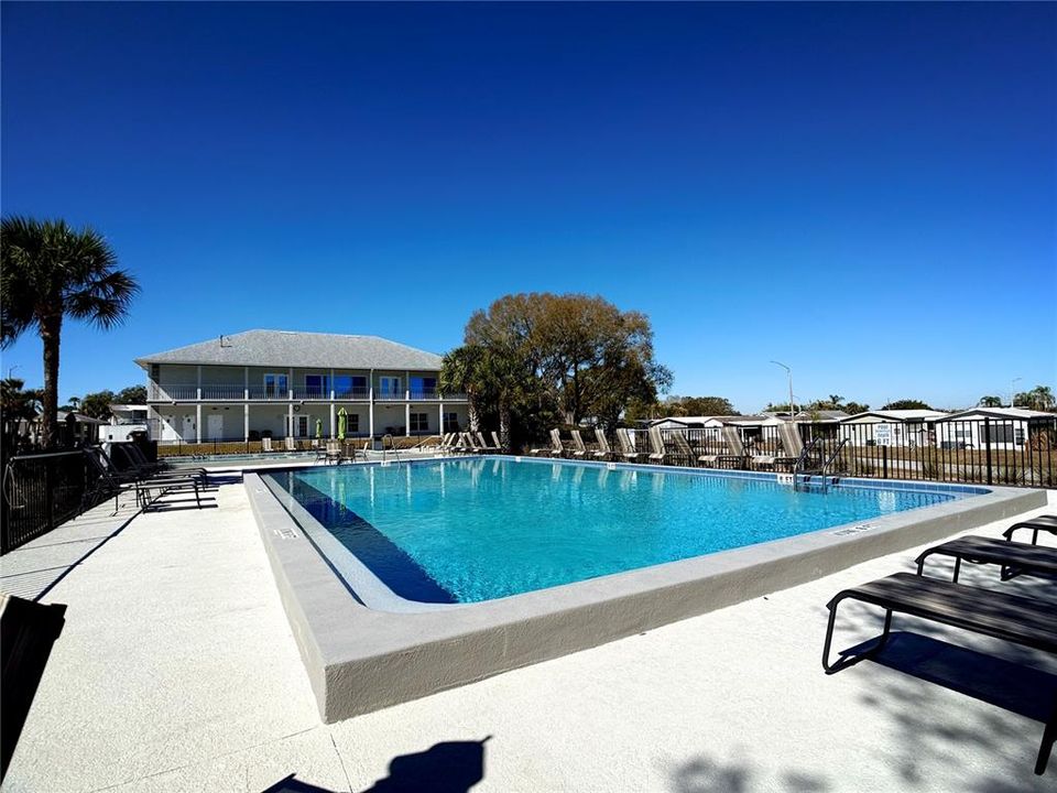 For Rent: $1,895 (3 beds, 2 baths, 1437 Square Feet)