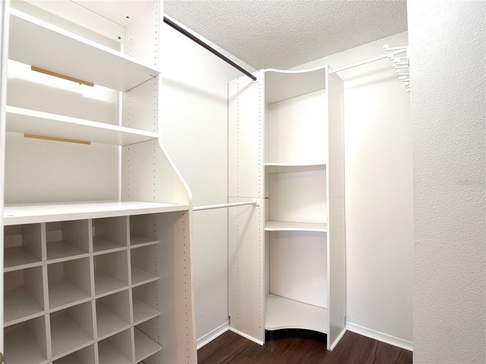 For Rent: $1,895 (3 beds, 2 baths, 1437 Square Feet)
