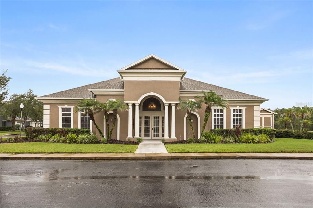 For Sale: $235,000 (2 beds, 2 baths, 987 Square Feet)