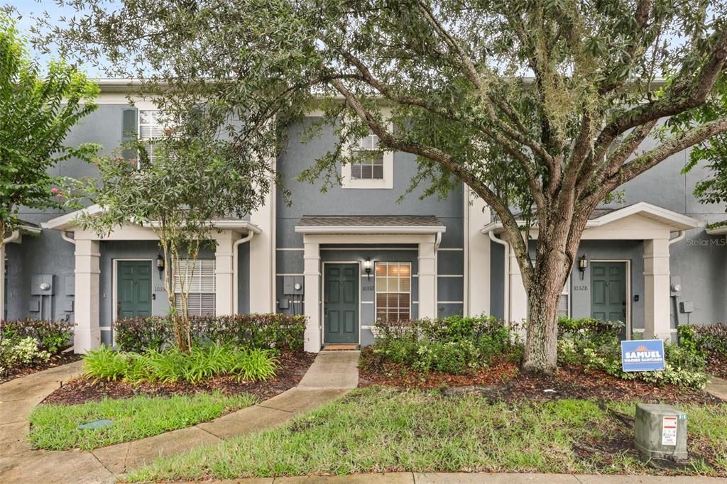 For Sale: $235,000 (2 beds, 2 baths, 987 Square Feet)