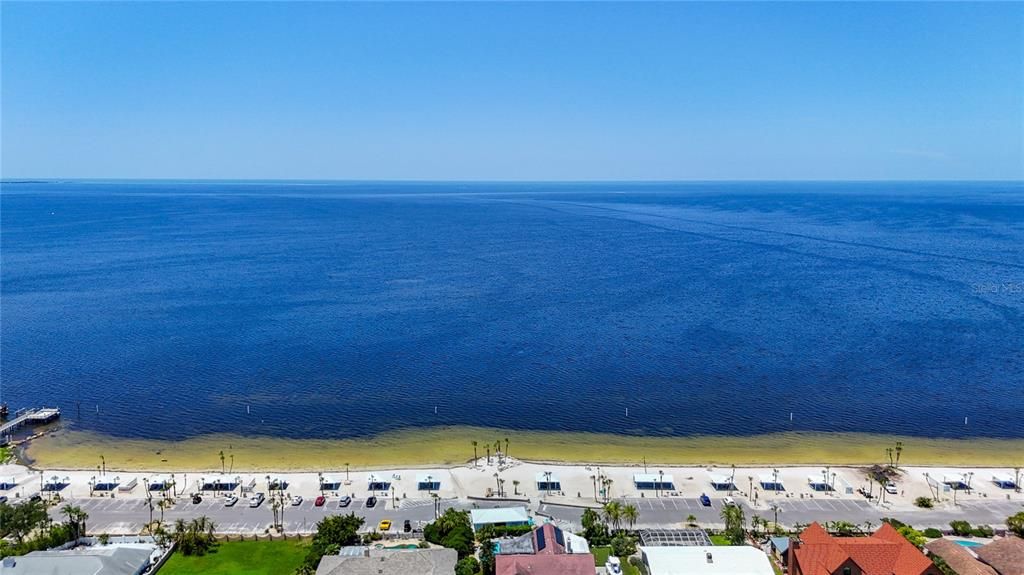На продажу: $400,000 (4 спален, 3 ванн, 2167 Квадратных фут)