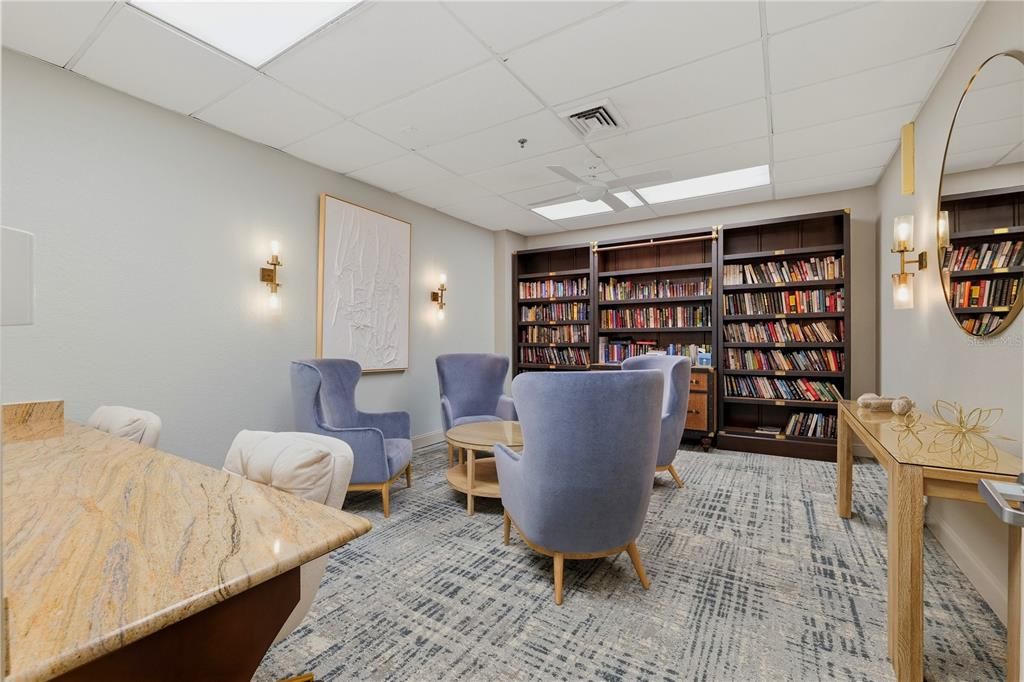 For Sale: $499,000 (1 beds, 1 baths, 1111 Square Feet)