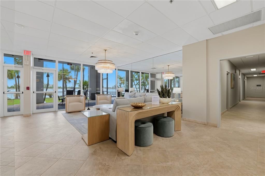 For Sale: $499,000 (1 beds, 1 baths, 1111 Square Feet)