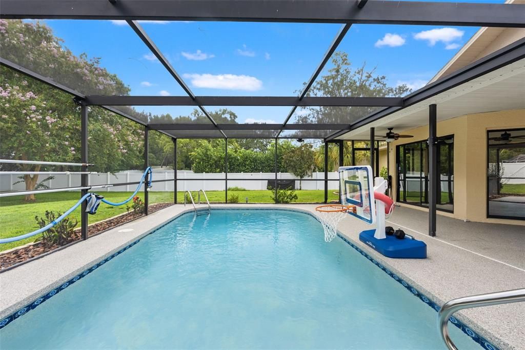 En Venta: $424,900 (4 camas, 2 baños, 1784 Pies cuadrados)