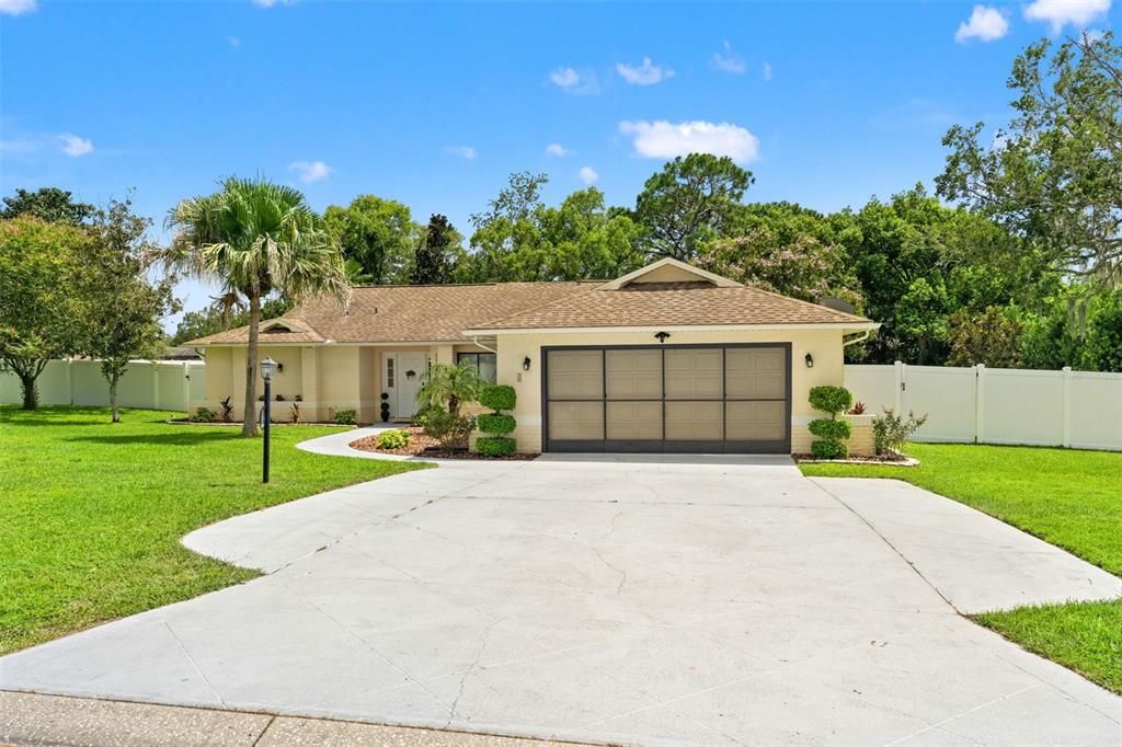 En Venta: $424,900 (4 camas, 2 baños, 1784 Pies cuadrados)