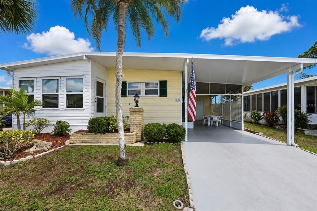 For Sale: $132,000 (2 beds, 2 baths, 1056 Square Feet)