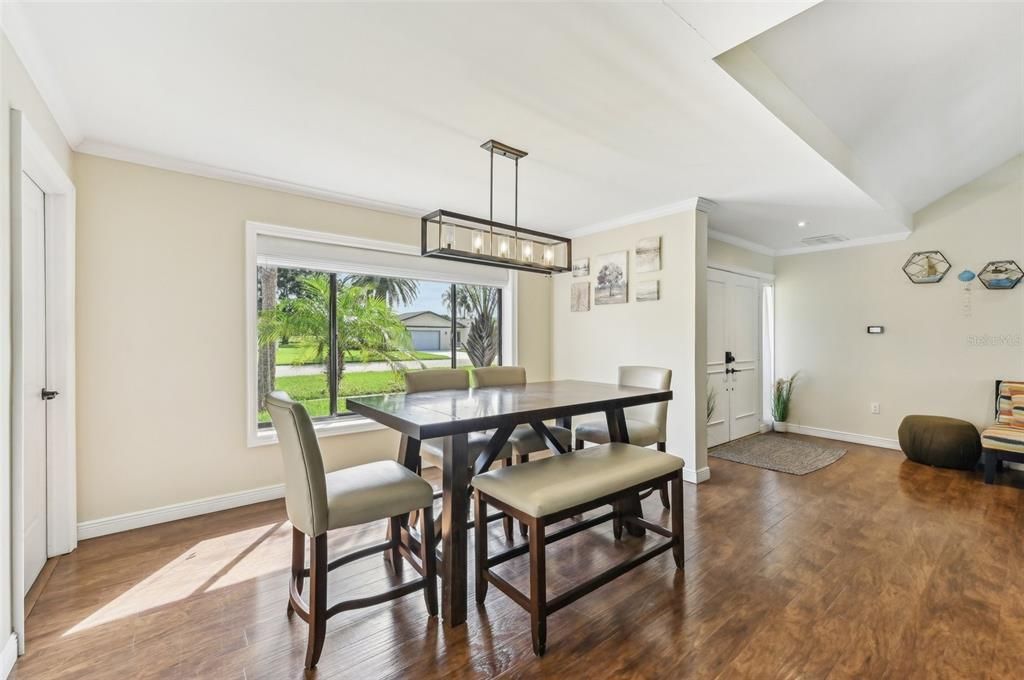 For Sale: $649,000 (3 beds, 2 baths, 1888 Square Feet)