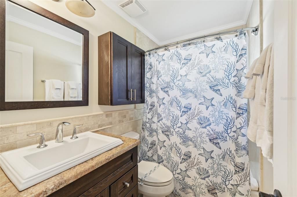 For Sale: $649,000 (3 beds, 2 baths, 1888 Square Feet)