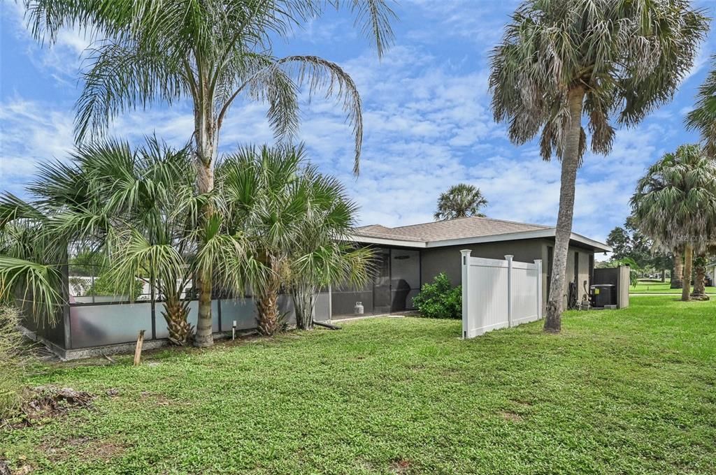 For Sale: $649,000 (3 beds, 2 baths, 1888 Square Feet)
