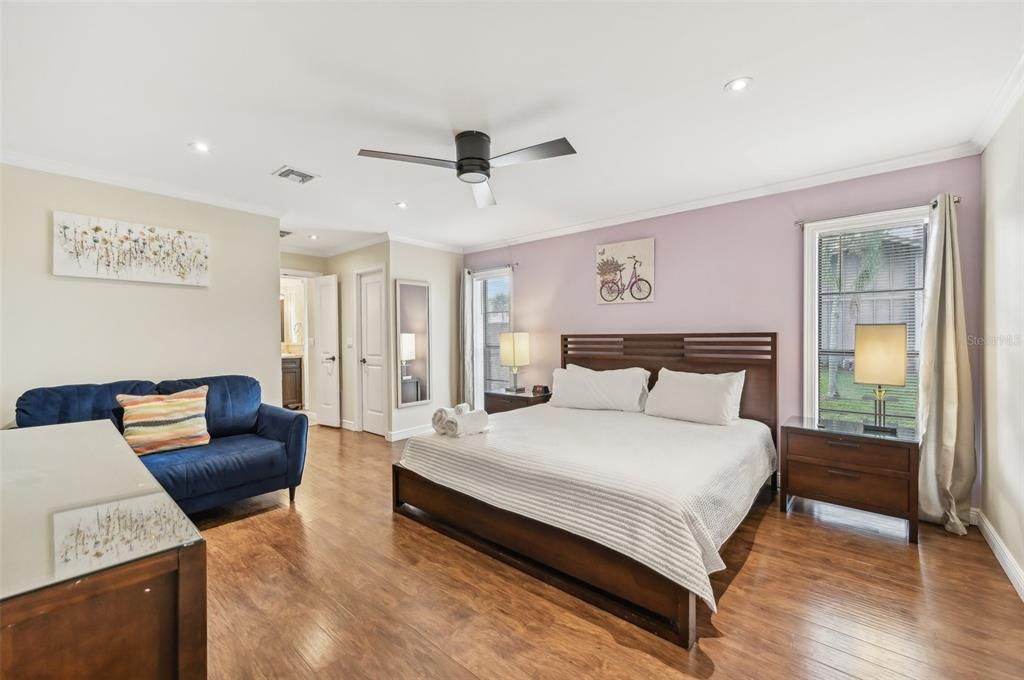 For Sale: $649,000 (3 beds, 2 baths, 1888 Square Feet)
