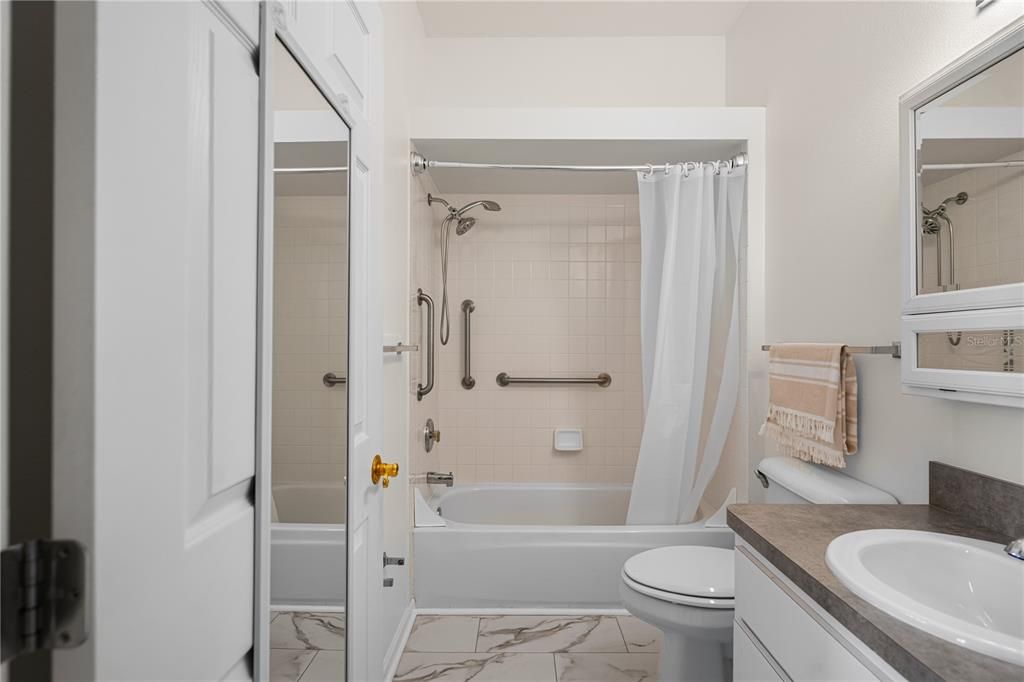 For Sale: $285,000 (3 beds, 2 baths, 1531 Square Feet)