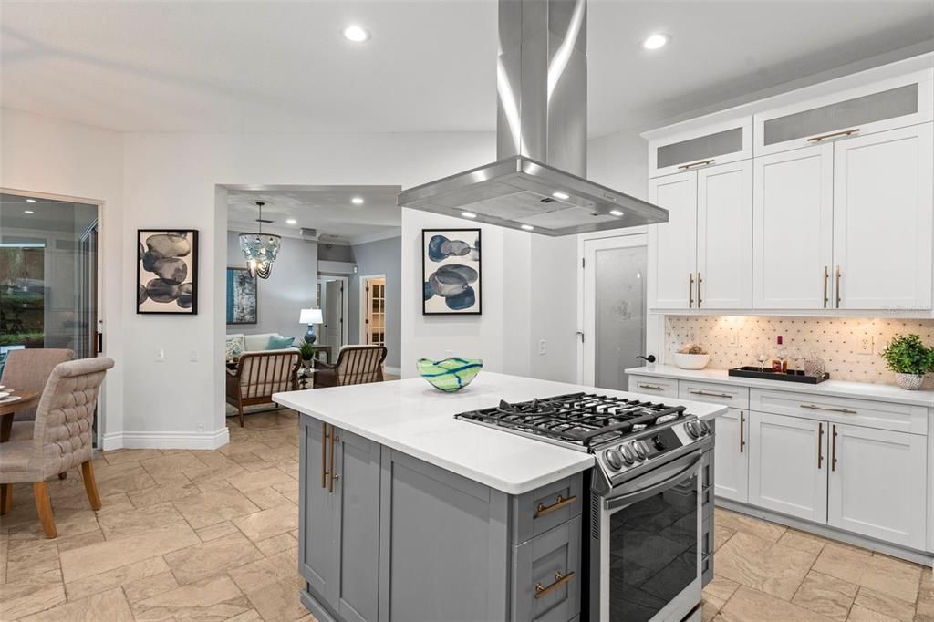 For Sale: $1,125,000 (5 beds, 4 baths, 3264 Square Feet)