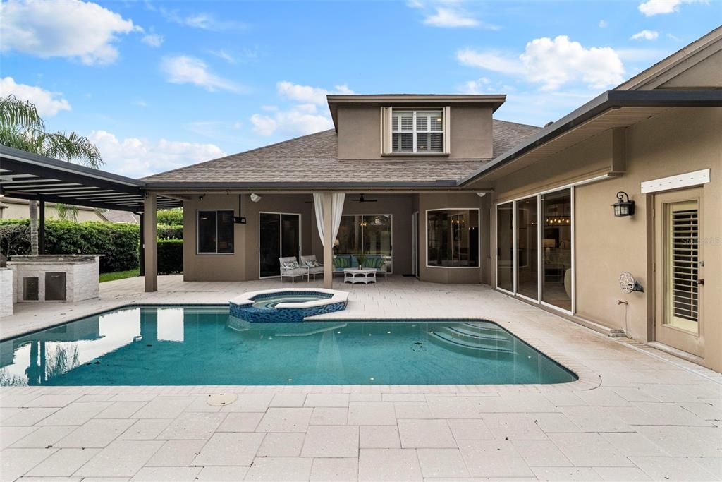 For Sale: $1,125,000 (5 beds, 4 baths, 3264 Square Feet)