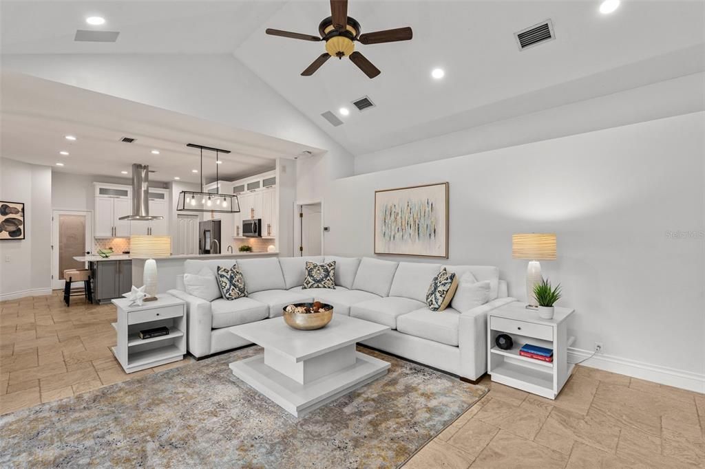 For Sale: $1,125,000 (5 beds, 4 baths, 3264 Square Feet)
