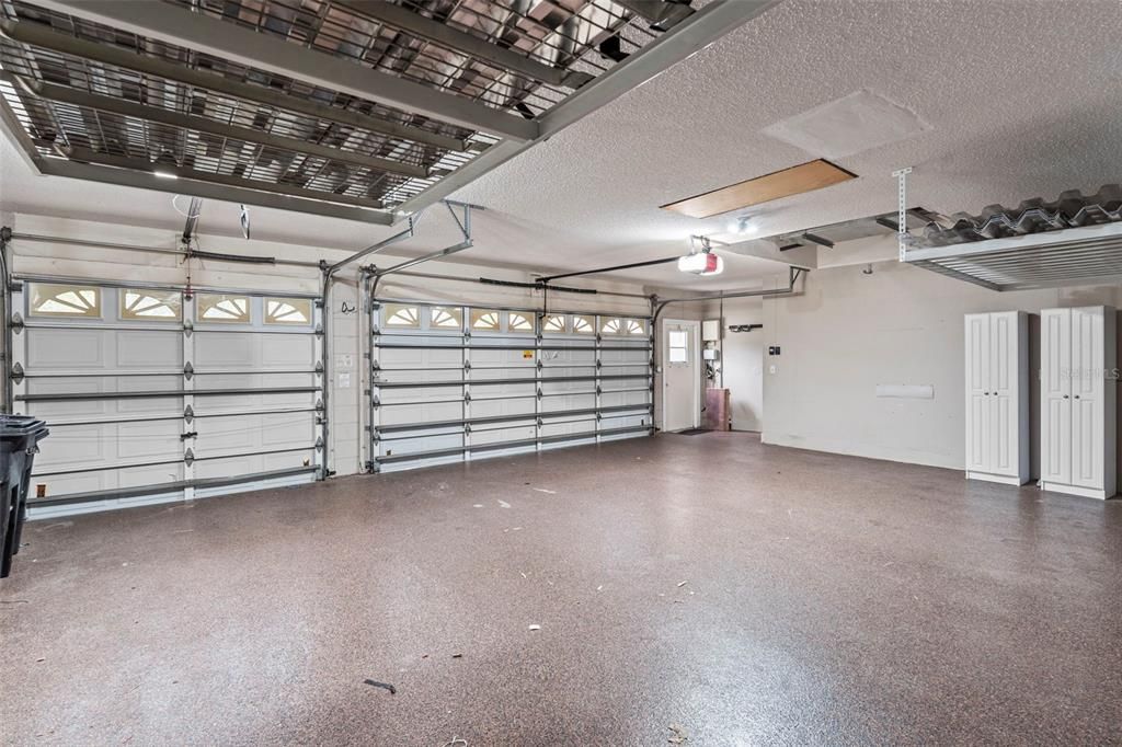 For Sale: $1,125,000 (5 beds, 4 baths, 3264 Square Feet)
