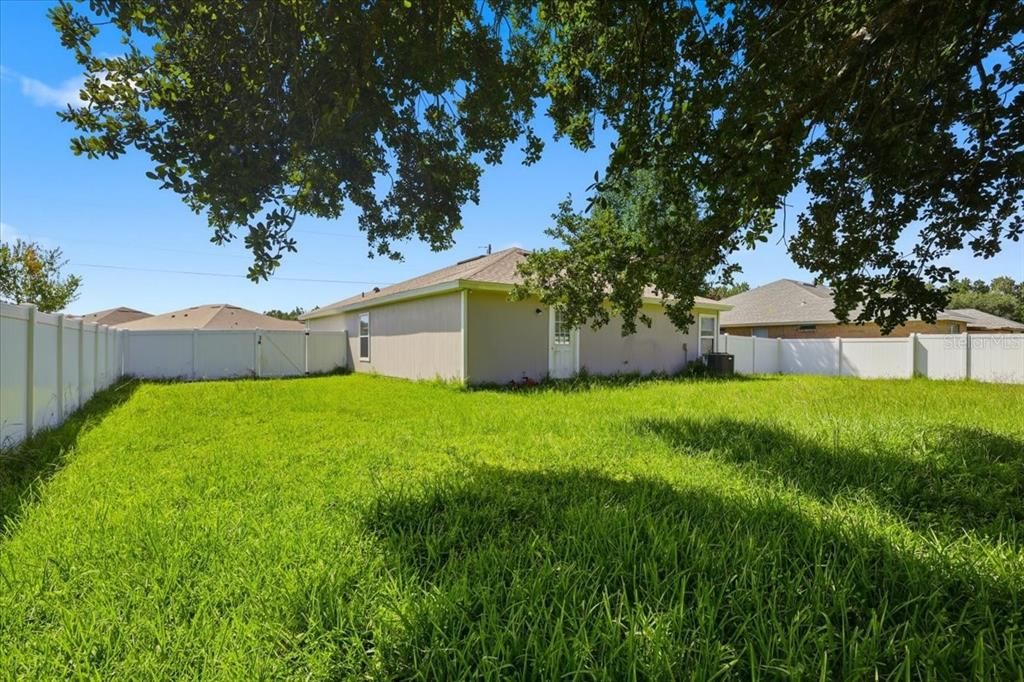 For Sale: $269,900 (3 beds, 2 baths, 1347 Square Feet)