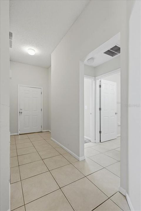 For Sale: $269,900 (3 beds, 2 baths, 1347 Square Feet)
